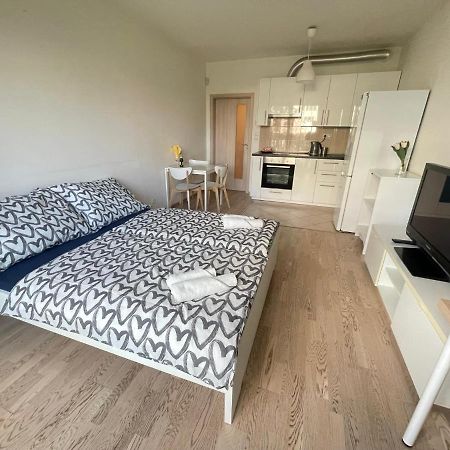 Centrum Park Studio Prága Kültér fotó
