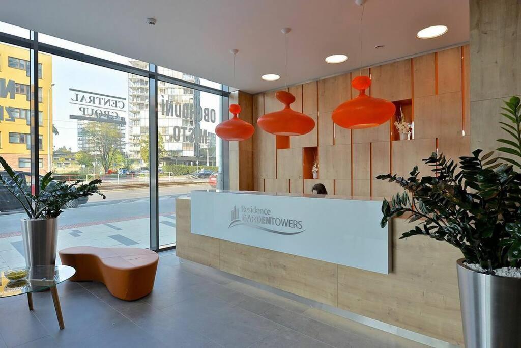 Centrum Park Studio Prága Kültér fotó